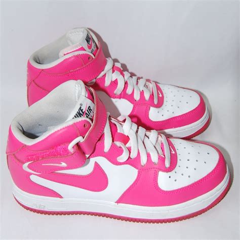 neon pink nike schuhe|best pink shoes for nike.